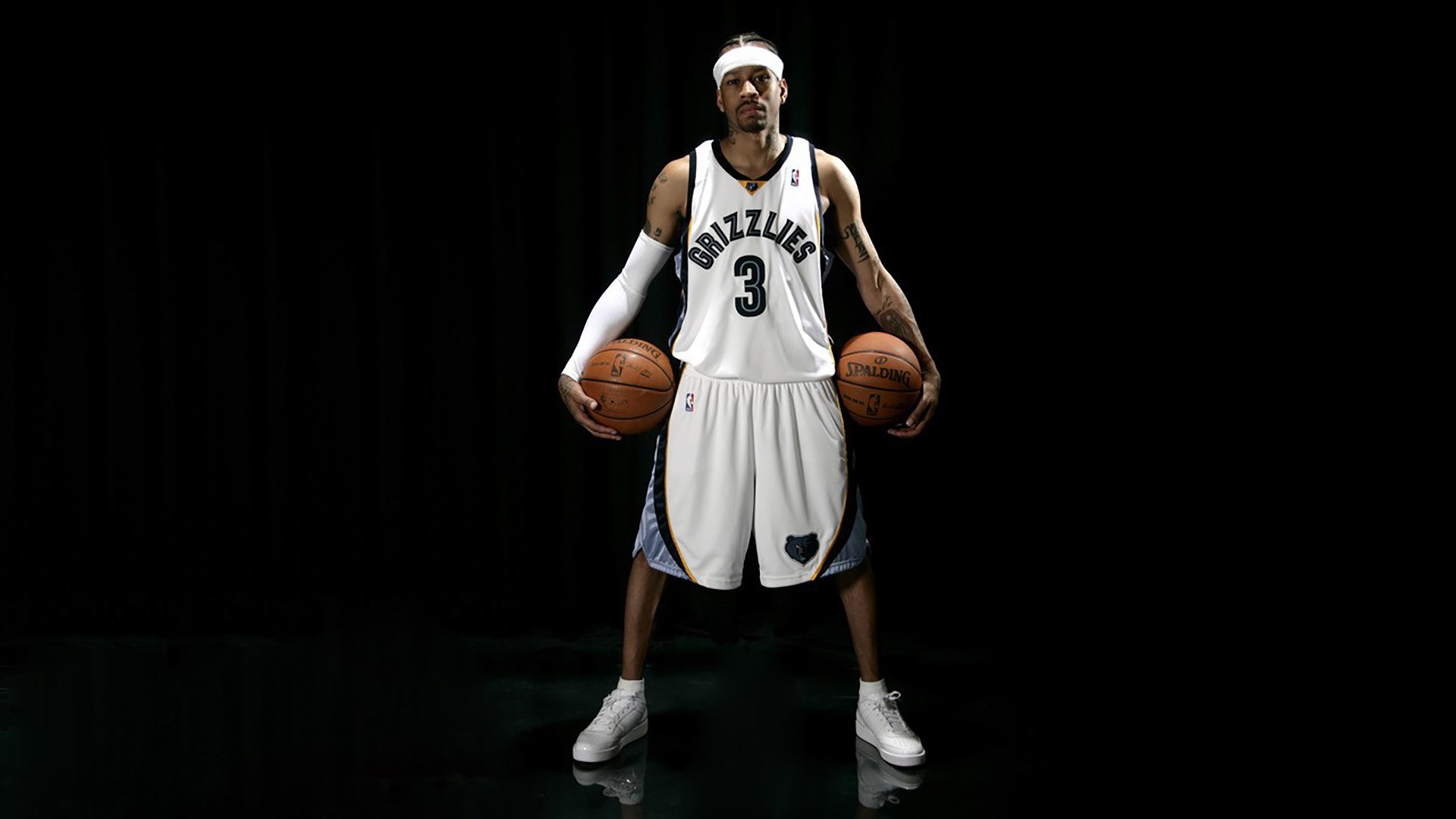 开云app下载-交易档案：那些影响深远的经典签约，《交易》