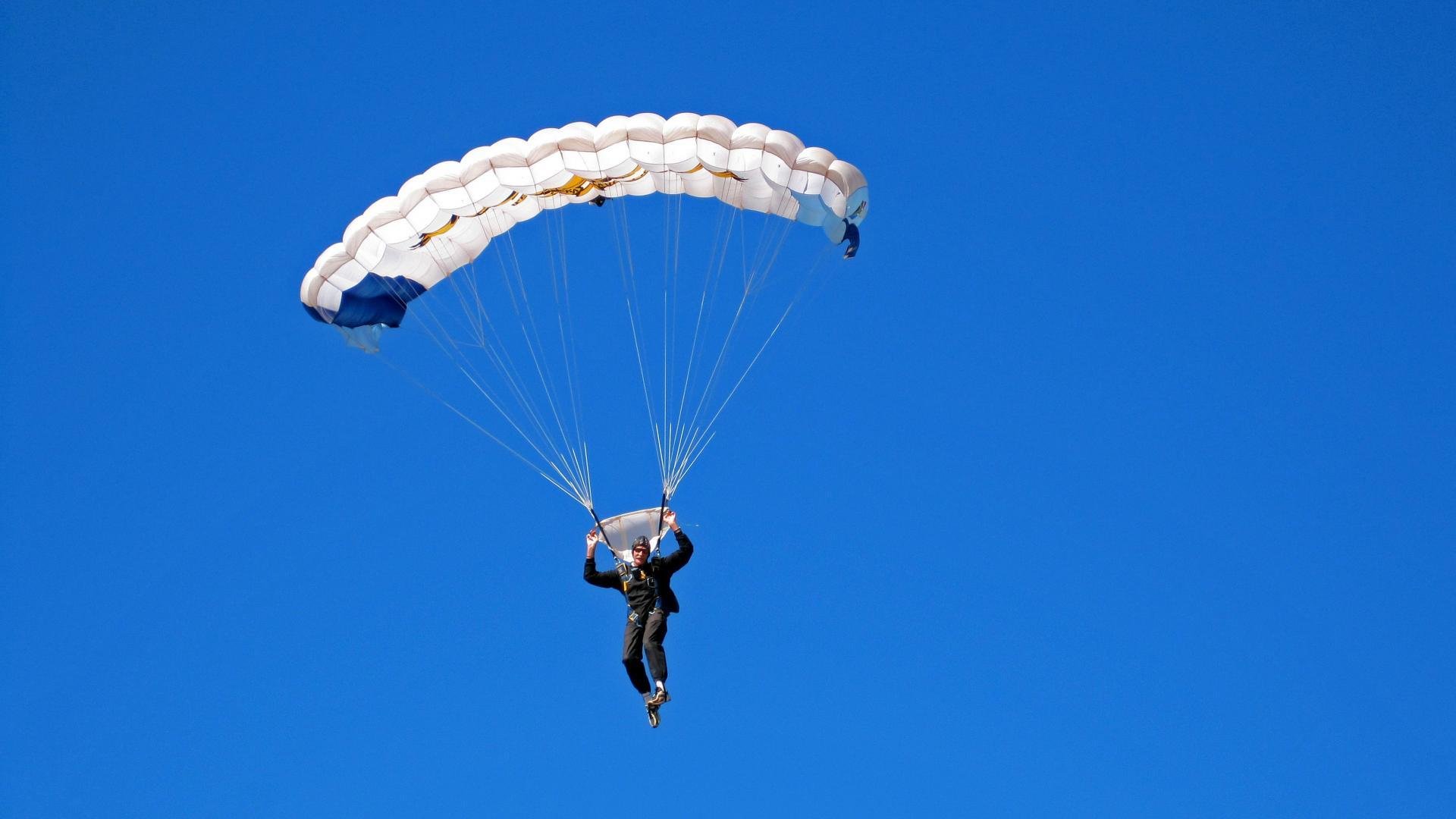 海底探险潜水运动会，探索深蓝奥秘，海底潜水游戏
